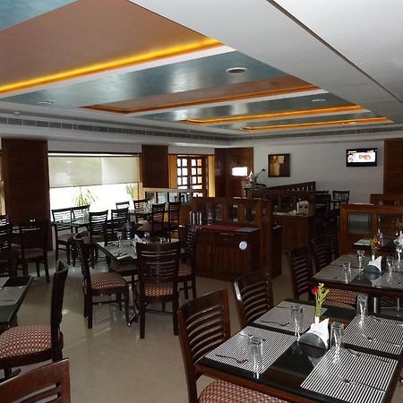 La Hospin Hotel Rājahmundry Camera foto