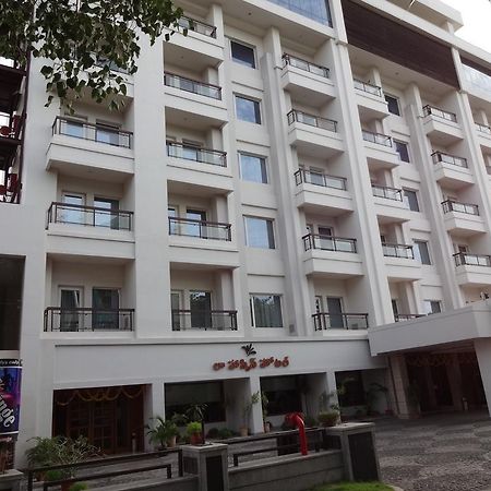La Hospin Hotel Rājahmundry Camera foto