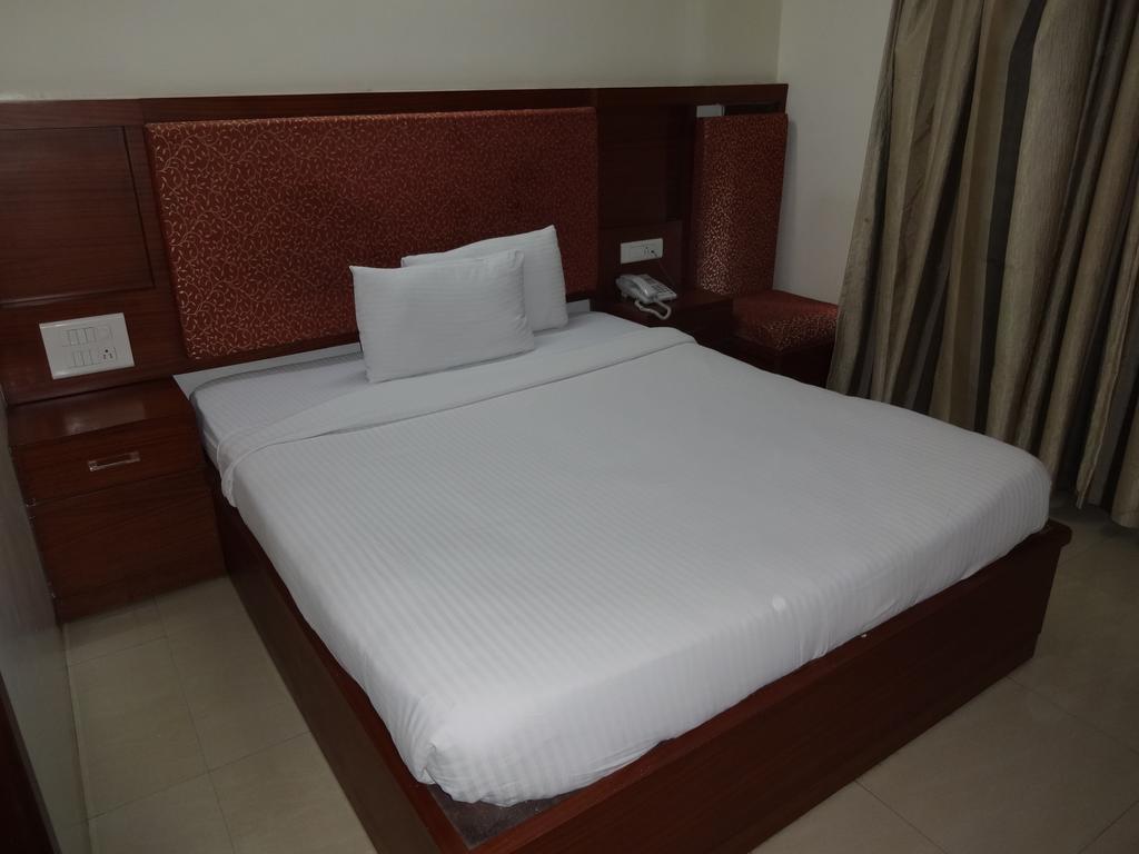 La Hospin Hotel Rājahmundry Camera foto