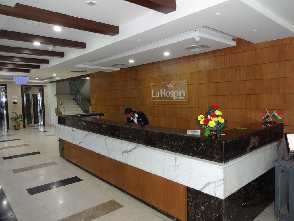La Hospin Hotel Rājahmundry Camera foto