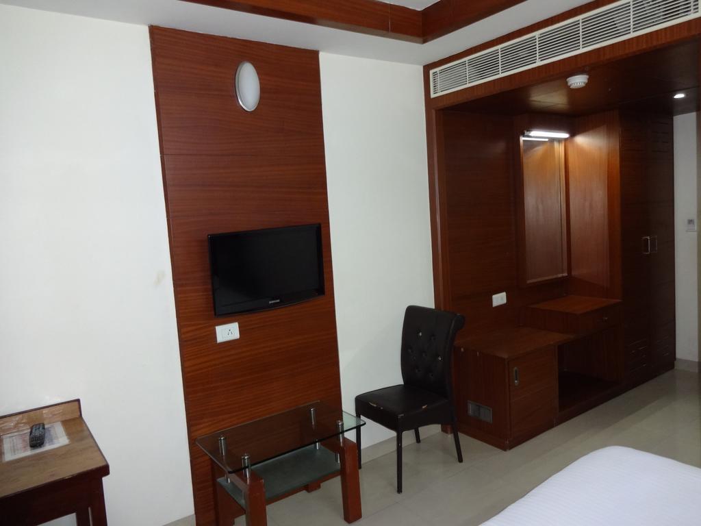 La Hospin Hotel Rājahmundry Camera foto